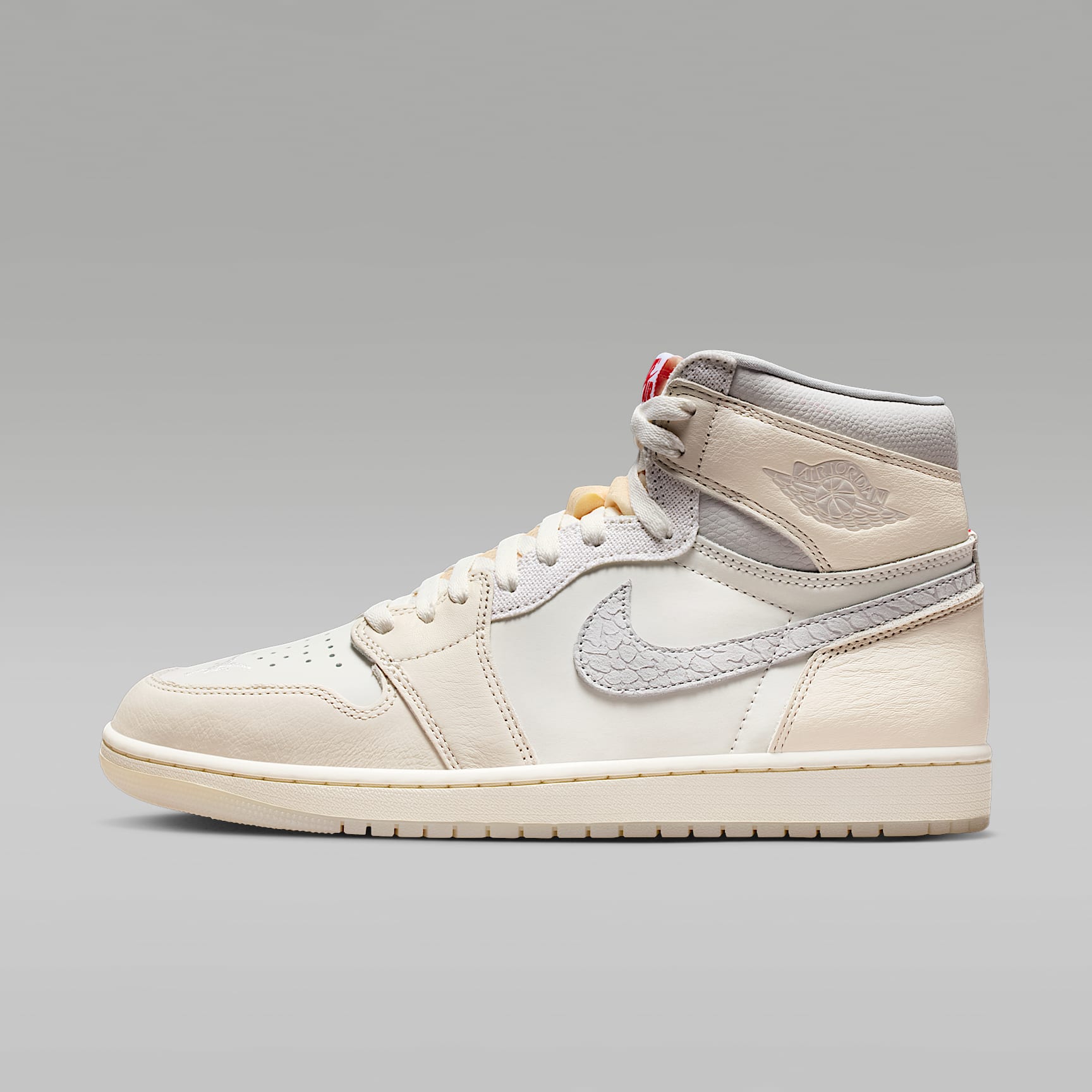 シューズ(男性用) Nike Air Jordan 1 retro high OG BG NIKE公式】エア ジョーダン 1 レトロ HIGH OG メンズシューズ